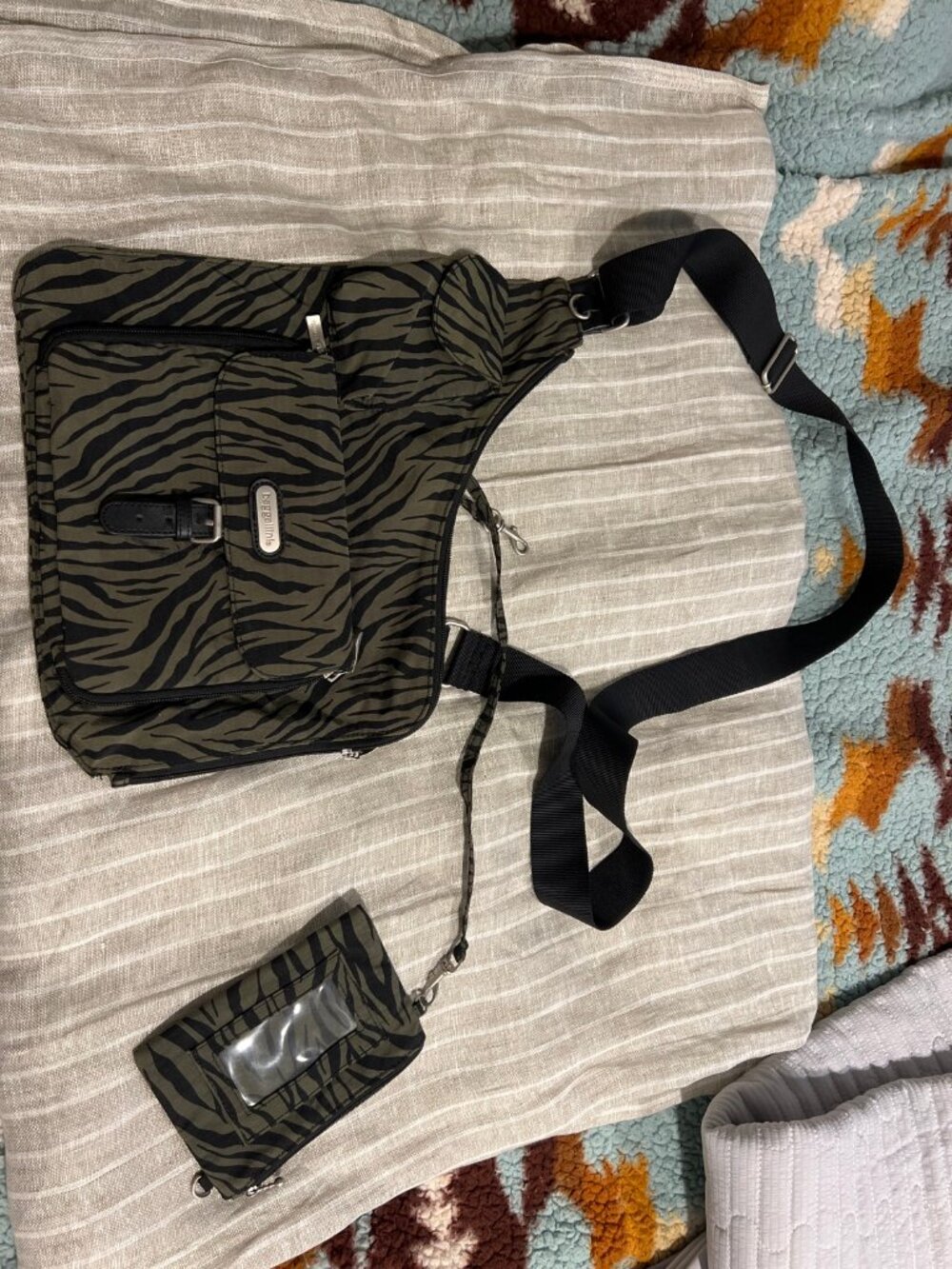 Baggallini Crossbody Bag Olive Zebra Print with Matching Wallet